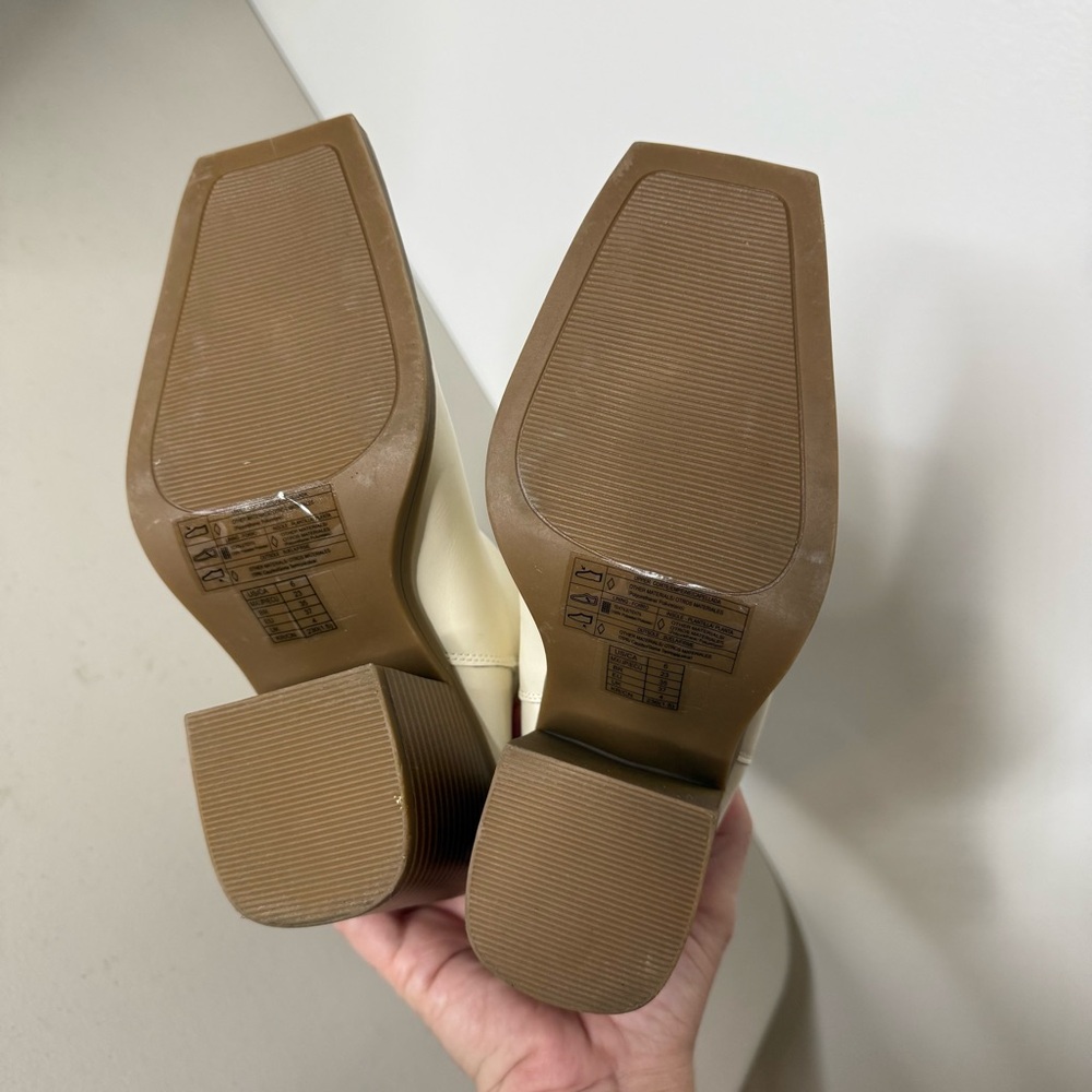 Forever 21 Stylish Cream Western Boots‎ - Picture 4 of 6